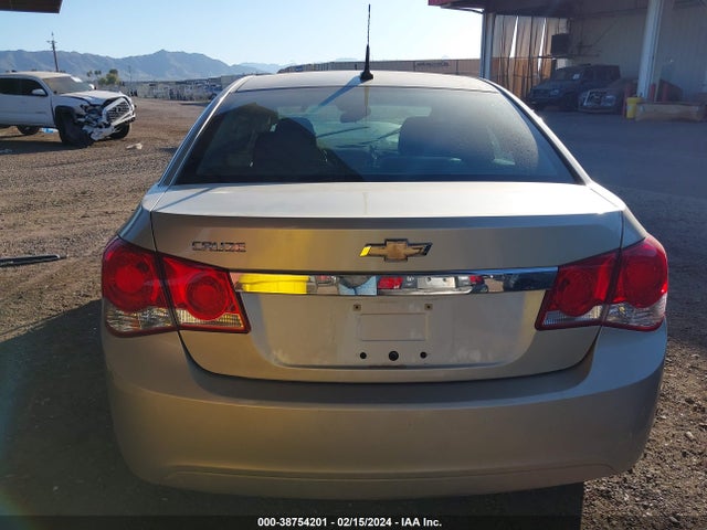 Chevrolet Cruze Ls Auto 2014 1G1PA5SH1E7308992 Image 16