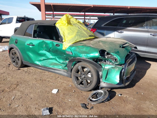 2023 MINI CONVERTIBLE WMW43DL02P3P78009 Photo 0