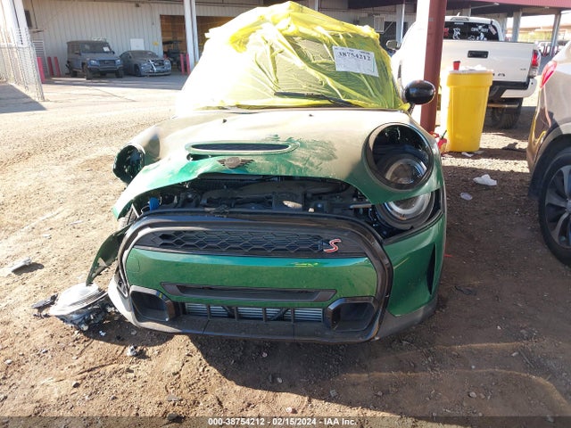 2023 MINI CONVERTIBLE WMW43DL02P3P78009 Photo 5