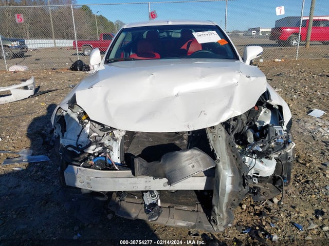 Lexus IS 250C 2015 JTHFF2C21F2532922 Image 6