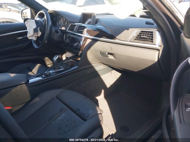 BMW 330I 2017 WBA8B9G36HNU55979 Image 4