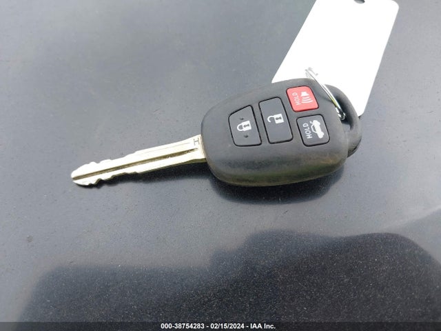 Toyota Corolla S Plus 2016 2T1BURHE4GC488452 Image 11