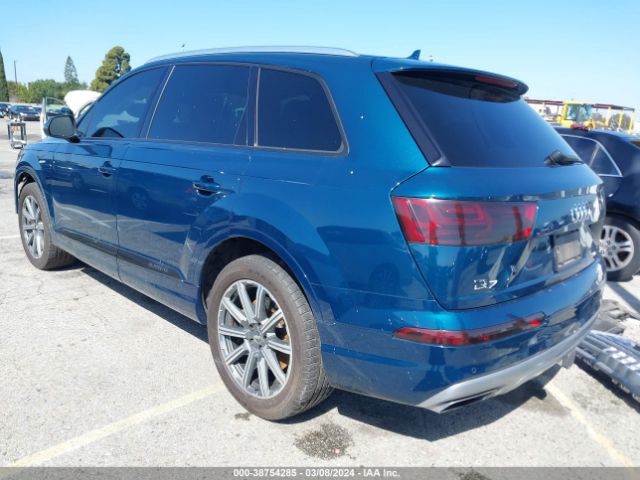 WA1LHAF7XJD039988 Audi Q7 2.0t Premium