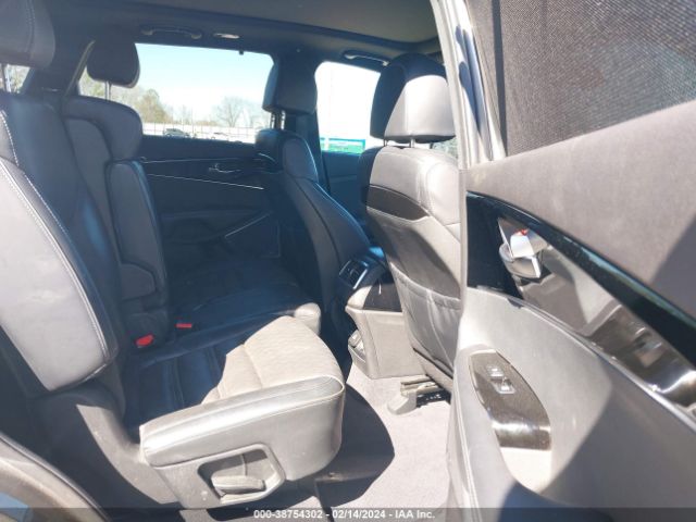 5XYPK4A56JG378930 KIA Sorento 3.3l Sxl