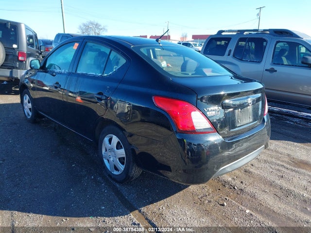 Nissan Versa 1.6 S 2015 3N1CN7AP9FL823592 Image 3