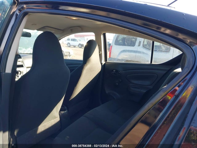 Nissan Versa 1.6 S 2015 3N1CN7AP9FL823592 Image 8