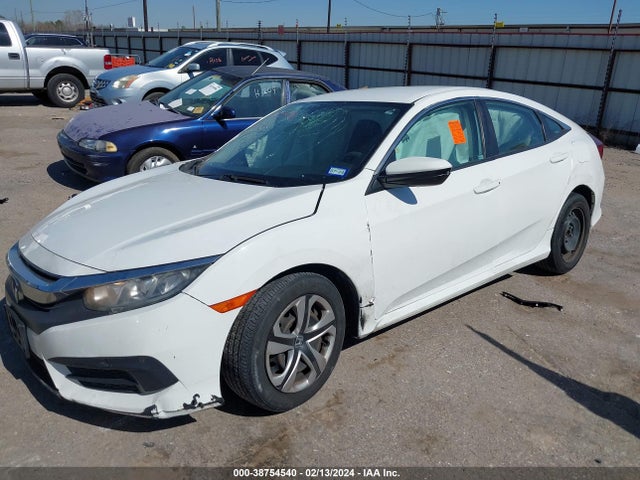 Honda Civic Lx 2018 2HGFC2F50JH540950 Image 2
