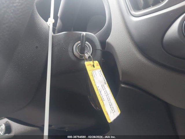 Chevrolet Colorado Wt 2018 1GCHSBEA1J1216851 Image 11