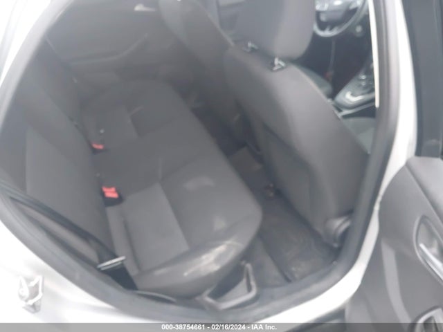 Ford FOCUS SE 2015 1FADP3F22FL288172 Image 8