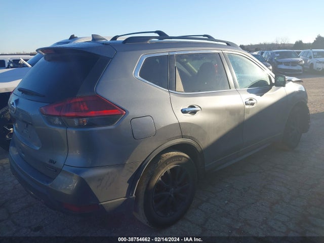 Nissan ROGUE SV 2018 5N1AT2MT1JC739966 Image 4