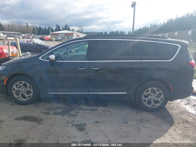 2C4RC1GGXNR170676 Chrysler Pacifica Limited