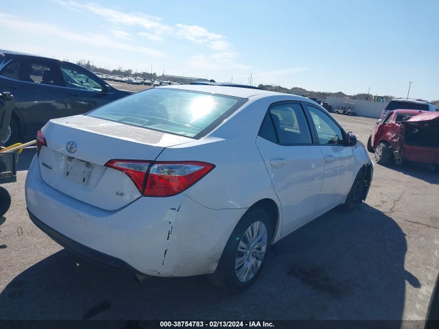 Toyota COROLLA LE 2015 5YFBURHE3FP203013 Image 4