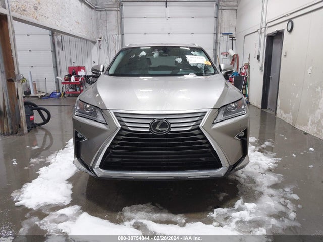 2T2BZMCA8KC179869 Lexus RX 350