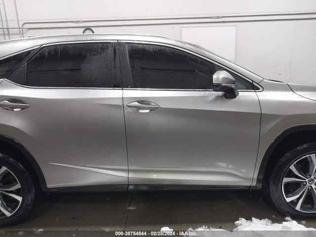 2T2BZMCA8KC179869 Lexus RX 350