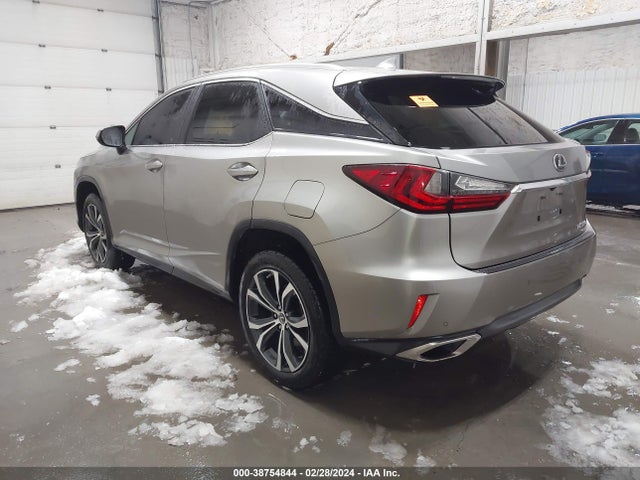 2T2BZMCA8KC179869 Lexus RX 350