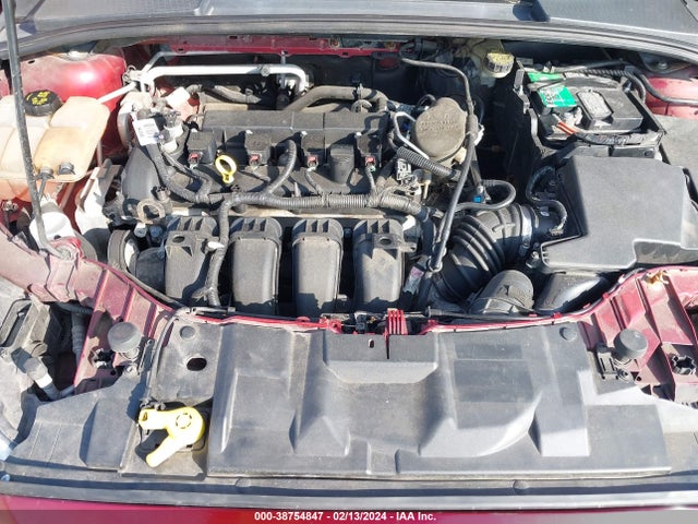 38754847 :رقم المزاد ، 1FADP3F24FL227020 vin ، 2015 Ford Focus Se مزاد بيع