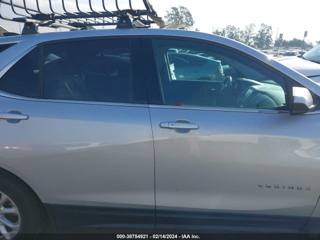 Chevrolet EQUINOX LT 2018 2GNAXSEV7J6280323 Image 13