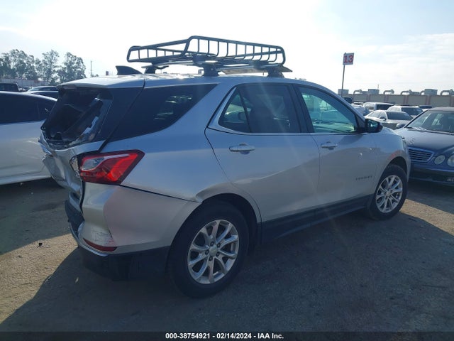 Chevrolet EQUINOX LT 2018 2GNAXSEV7J6280323 Image 4