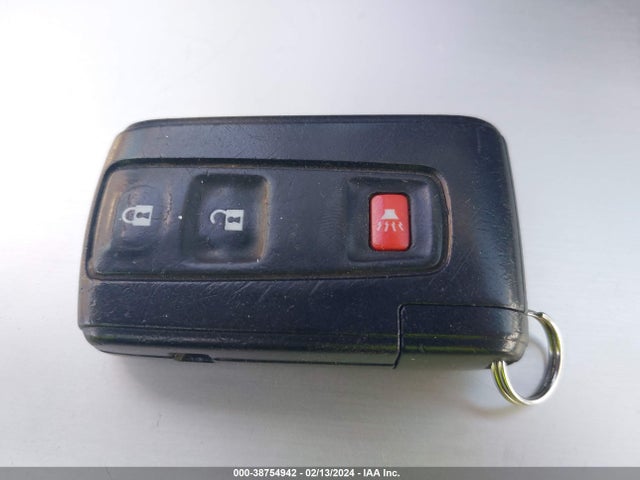 2005 TOYOTA PRIUS VIN: JTDKB20U253014442
