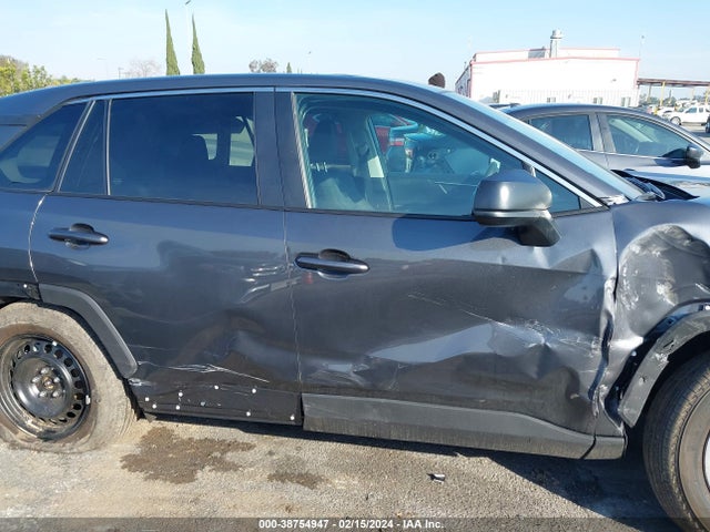 Toyota RAV4 LE 2023 2T3F1RFV4PW406240 Image 12