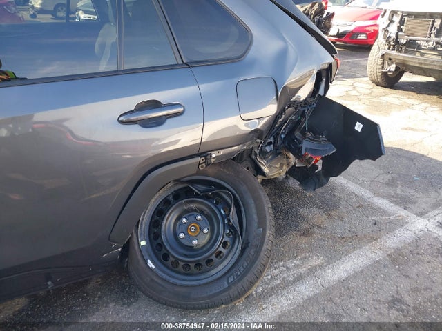 Toyota RAV4 LE 2023 2T3F1RFV4PW406240 Image 5