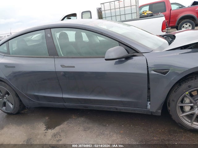 5YJ3E1EA2PF398118 Tesla Model 3 Rear-wheel Drive