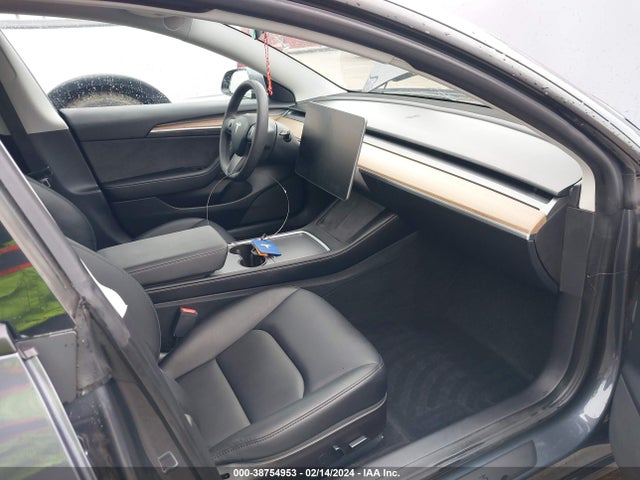 5YJ3E1EA2PF398118 Tesla Model 3 Rear-wheel Drive