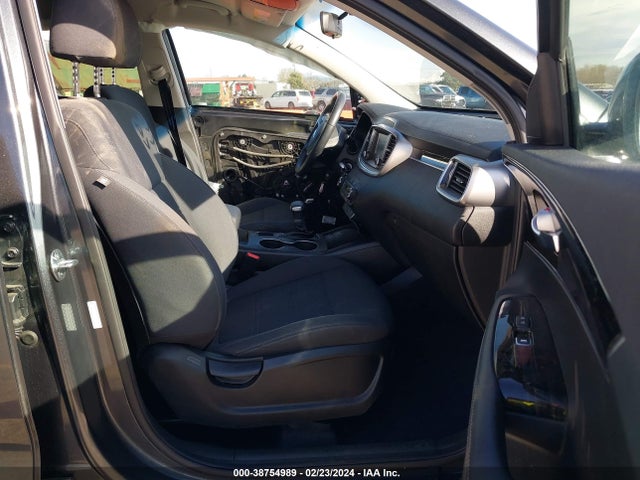 KIA Sorento 3.3l S 2019 5XYPGDA53KG606191 Image 5