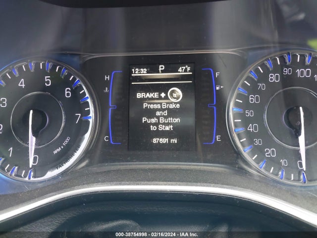 Chrysler 200 Limited 2015 1C3CCCAB8FN604286 Image 7