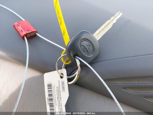 2003 TOYOTA PRIUS VIN: JT2BK18UX30074930