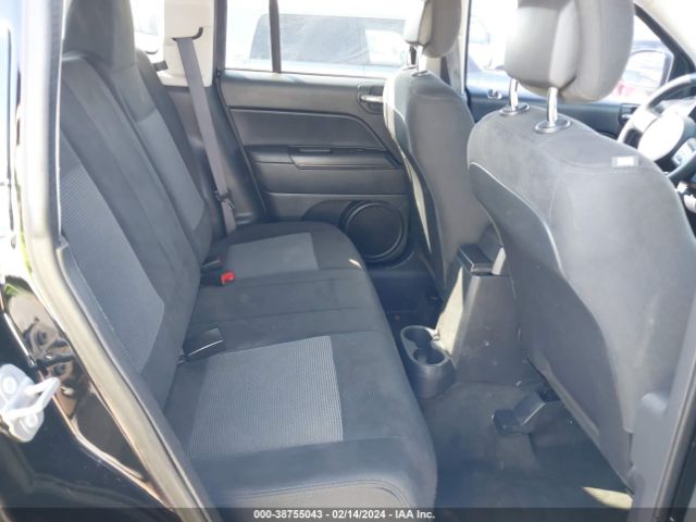 1C4NJDBB8GD756901 Jeep Compass Sport