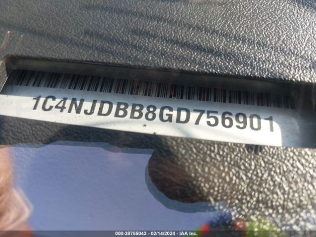 1C4NJDBB8GD756901 Jeep Compass Sport