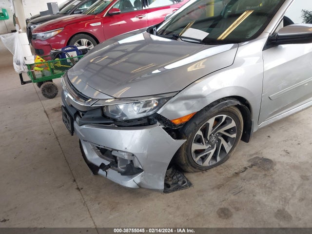 Honda CIVIC EX 2017 2HGFC2F74HH570691 Image 6