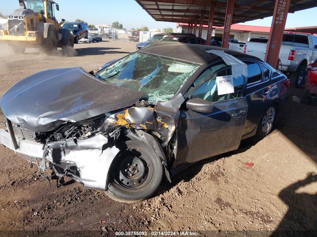 Nissan Altima 2.5 S 2018 1N4AL3AP8JC282340 Image 2