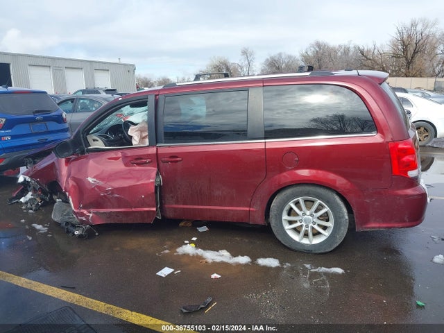2C4RDGCG2KR631435 Dodge Grand Caravan Sxt