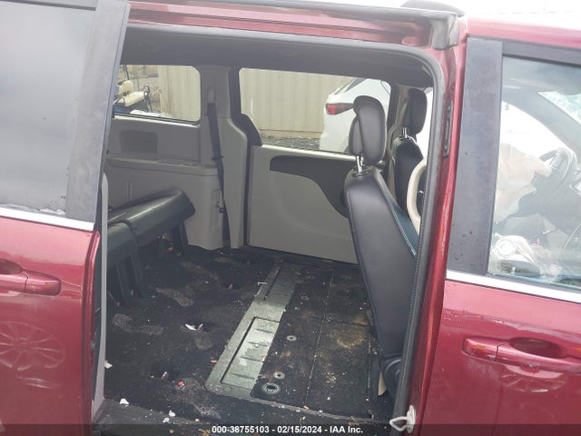 2C4RDGCG2KR631435 Dodge Grand Caravan Sxt