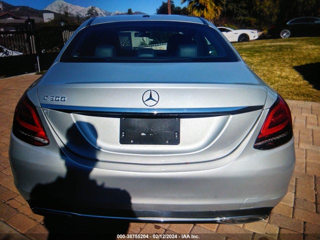 Mercedes-Benz C 300 2019 55SWF8DB3KU309340 Image 17