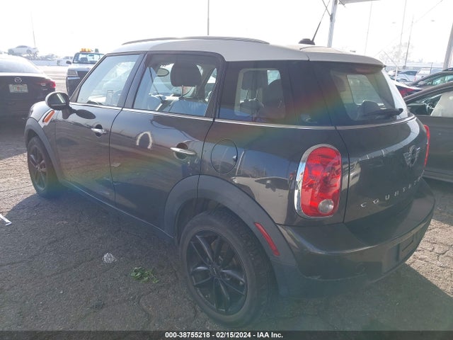 2016 MINI COUNTRYMAN WMWZB3C57GWR47972 Photo 2