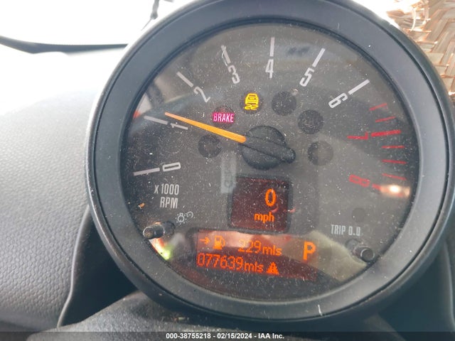 2016 MINI COUNTRYMAN WMWZB3C57GWR47972 Photo 6