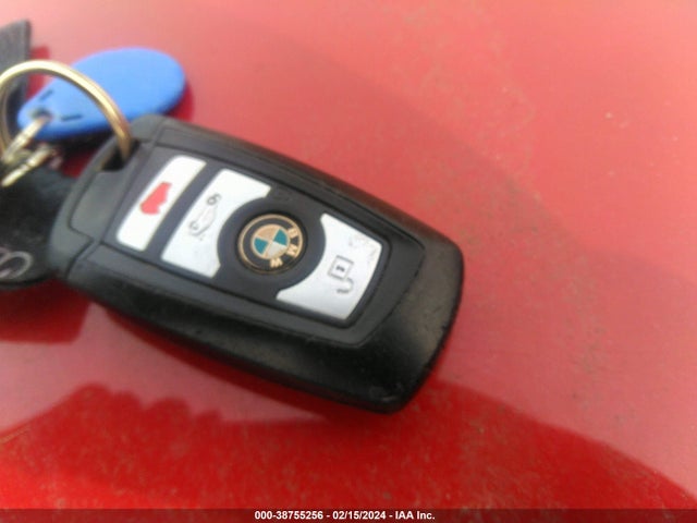 BMW 320i Xdrive 2016 WBA8E5G58GNT93050 Image 11