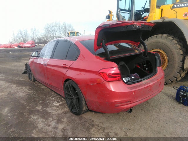 BMW 320i Xdrive 2016 WBA8E5G58GNT93050 Image 3
