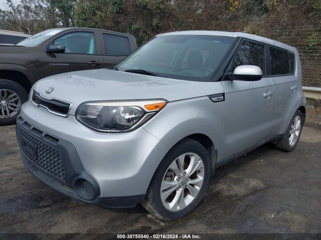 KIA SOUL + 2015 KNDJP3A55F7786387 Image 2