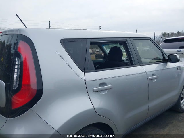 KIA SOUL + 2015 KNDJP3A55F7786387 Image 6