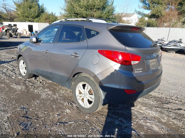 2011 HYUNDAI TUCSON GLS VIN: KM8JU3AC9BU198197