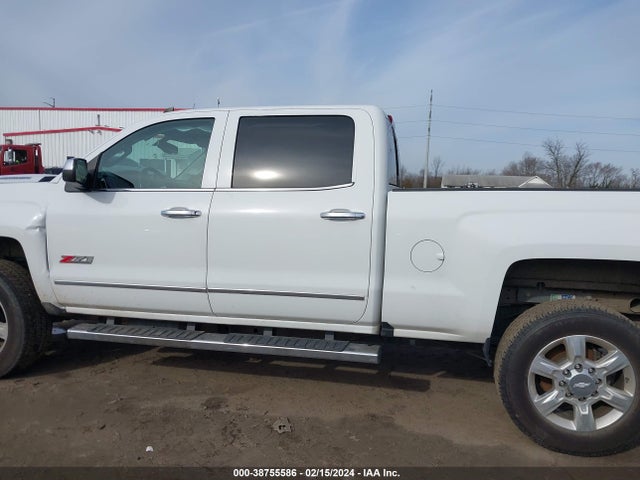 Chevrolet Silverado 2500hd Ltz 2018 1GC1KWEY9JF214029 Image 14