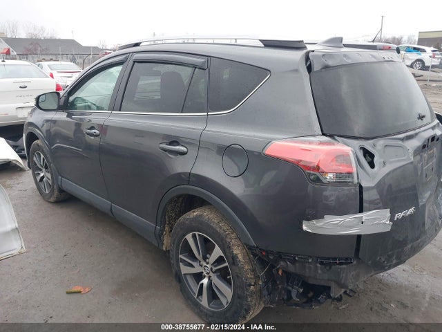 2017 TOYOTA RAV4 XLE VIN: 2T3RFREV4HW650942