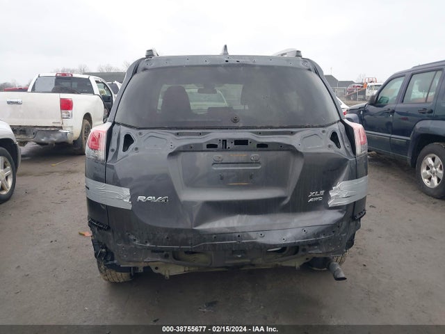 2017 TOYOTA RAV4 XLE VIN: 2T3RFREV4HW650942