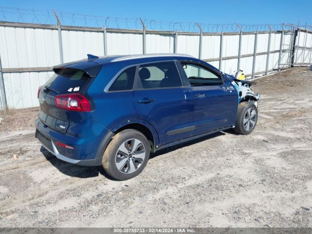 KNDCC3LC9K5274329 KIA NIRO EX
