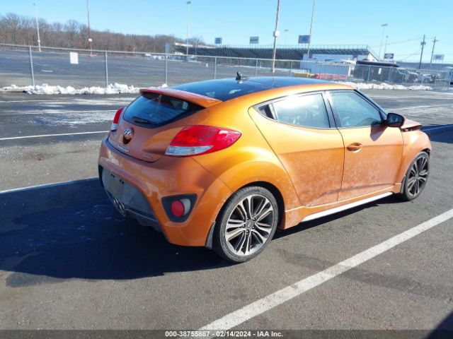 KMHTC6AE4GU248851 Hyundai Veloster Turbo