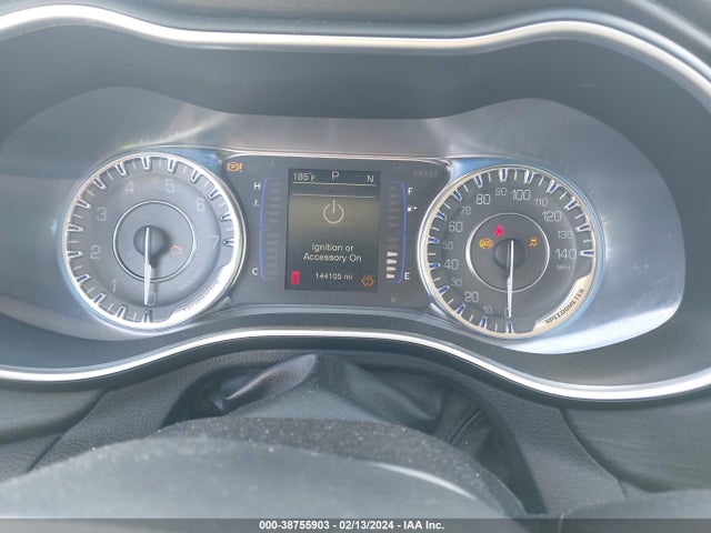 1C3CCCAB4GN178162 Chrysler 200 Limited Platinum